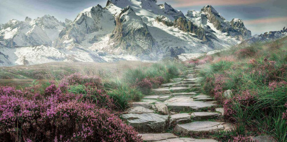 mountain-landscape-2031539_1920(1)